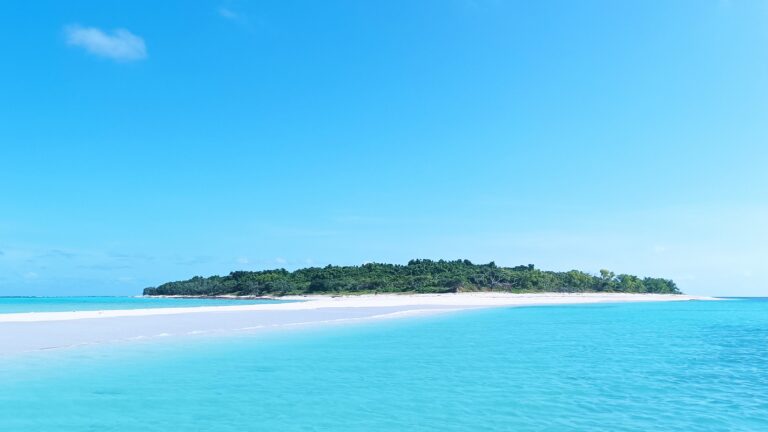 L&rsquo;îlot TIAM BOUENE : Une journée au paradis!